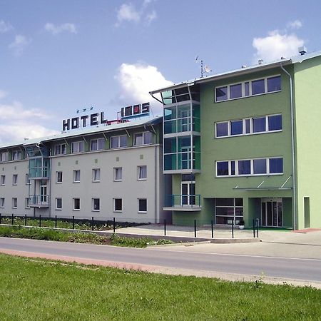 Hotel Imos ปราก ภายนอก รูปภาพ