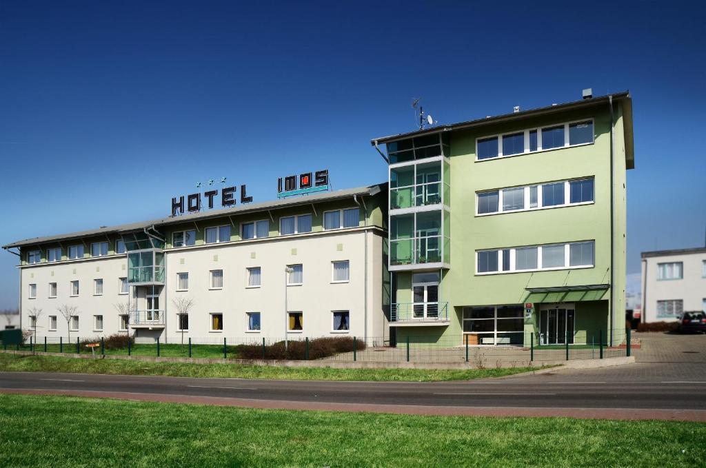Hotel Imos ปราก ภายนอก รูปภาพ